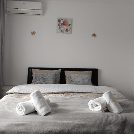 Farmec Apartament Клуж-Напока Екстериор снимка