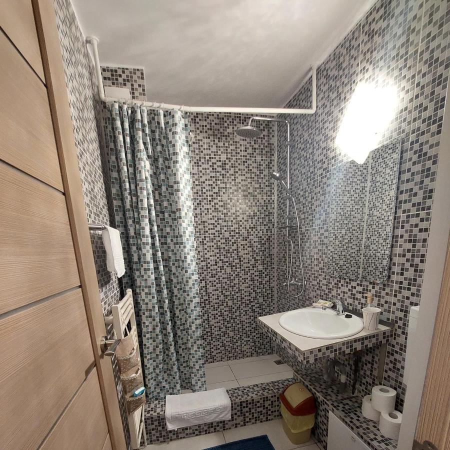 Farmec Apartament Клуж-Напока Екстериор снимка